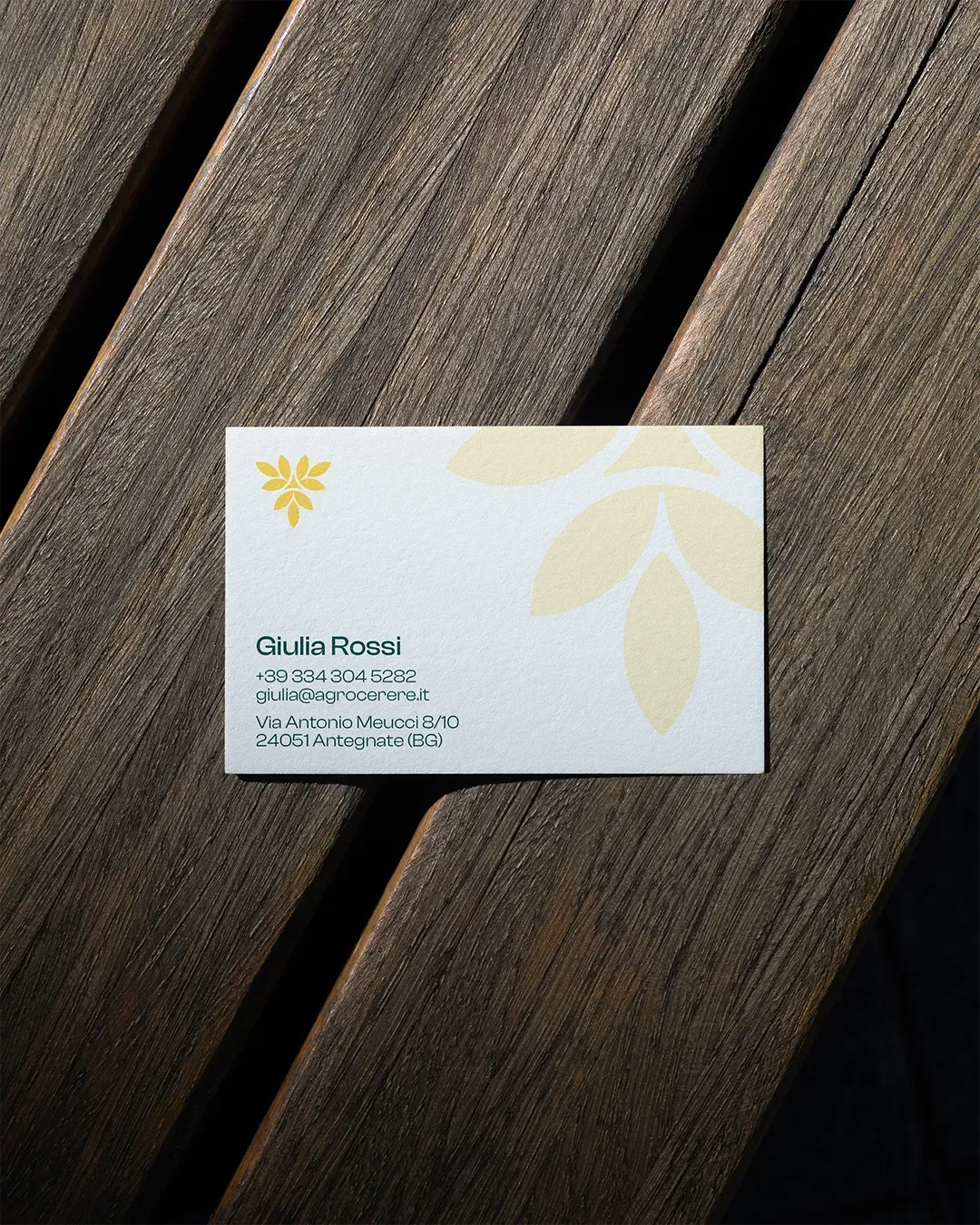 Applicazione brand su veicoli