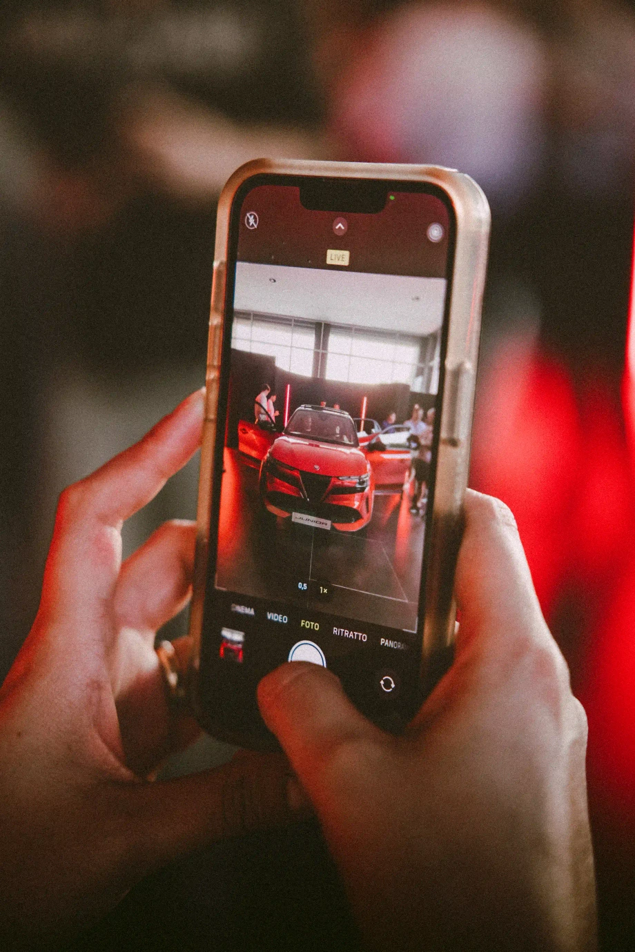 Backstage live coverage durante evento aziendale con produzione contenuti in tempo reale