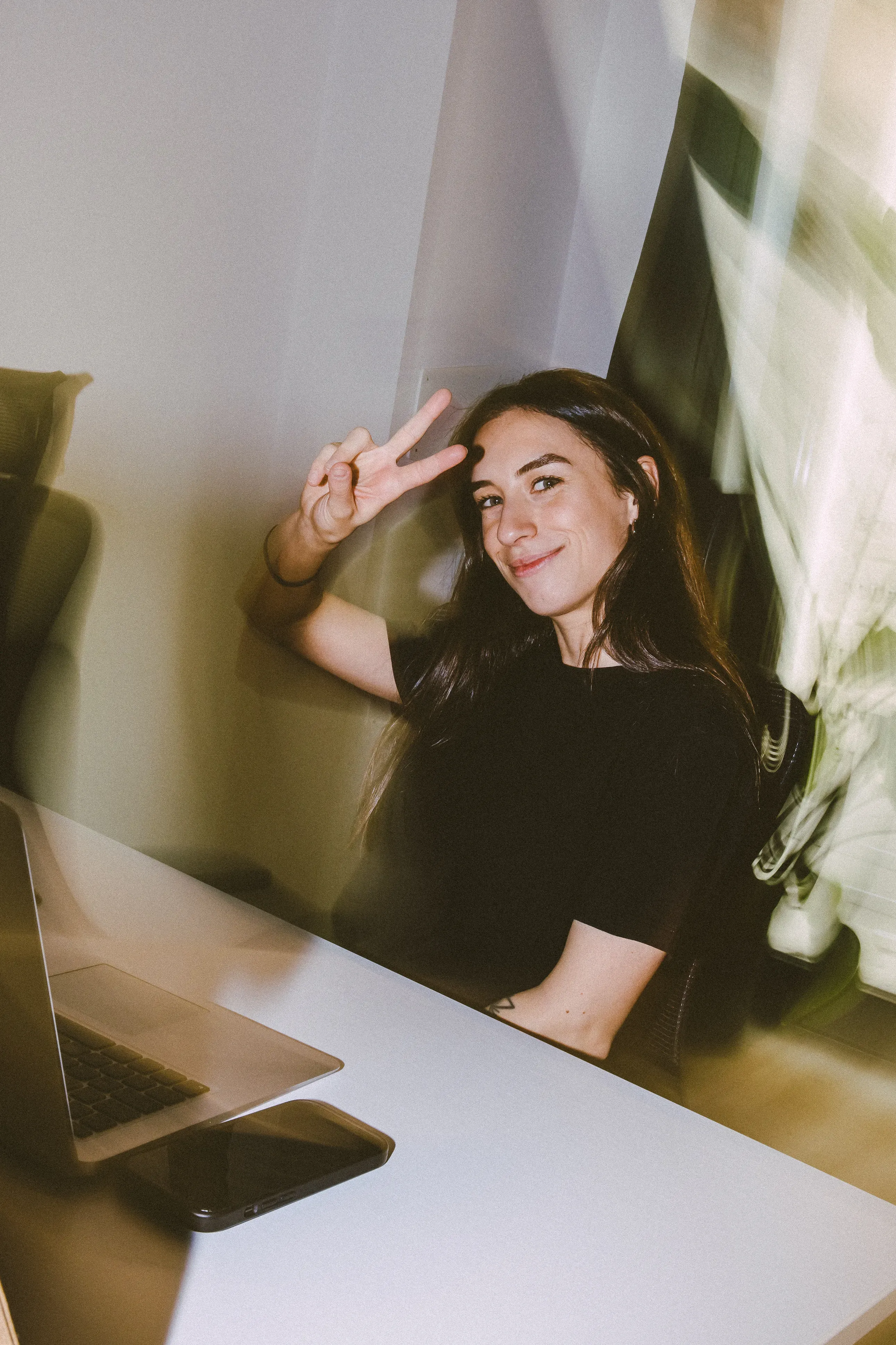 Gestione completa social media aziendali: creazione contenuti, campagne ADV e analisi performance